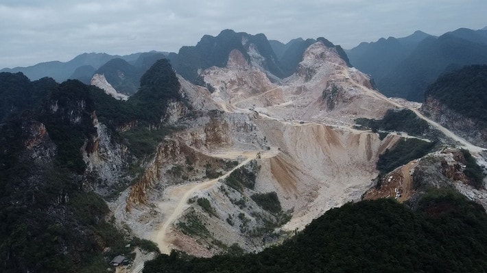 Công ty Cổ phần Đá và Khoáng sản Phủ Quỳ Nghệ An bị phạt 355 triệu đồng