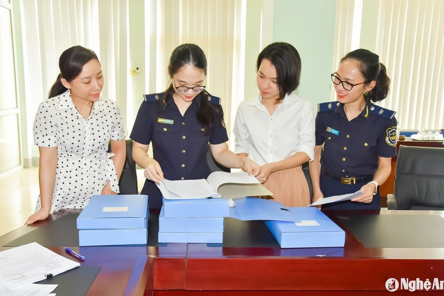 Nghệ An quan tâm chăm lo xây dựng đội ngũ cán bộ nữ