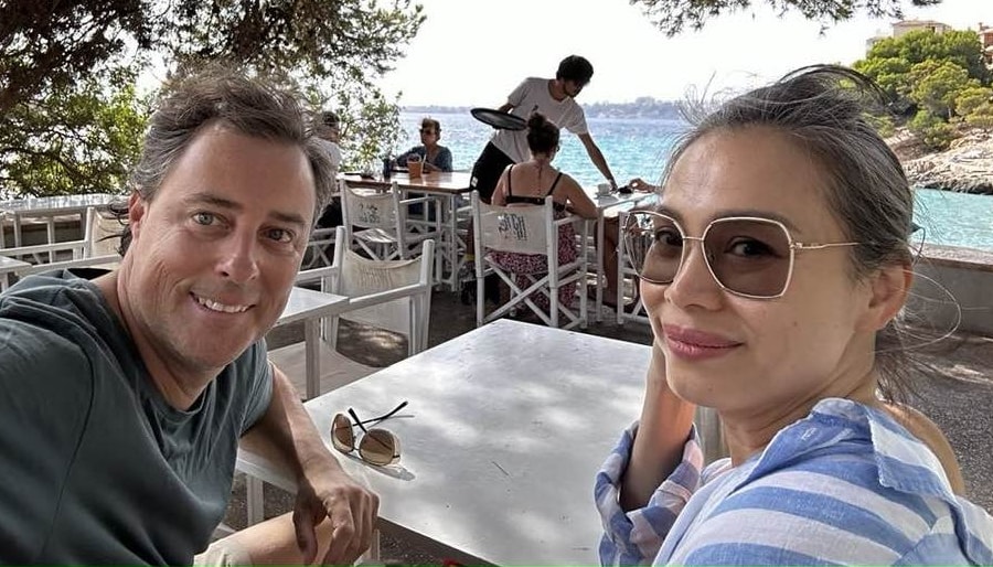 Cuộc sống hiện tại của Hoa hậu có vẻ đẹp từng gây tranh cãi cách đây 26 năm