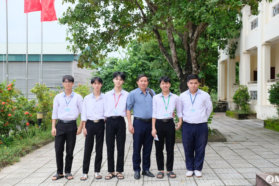 Ngôi trường làng đón 'mùa vui' ở Kỳ thi học sinh giỏi tỉnh