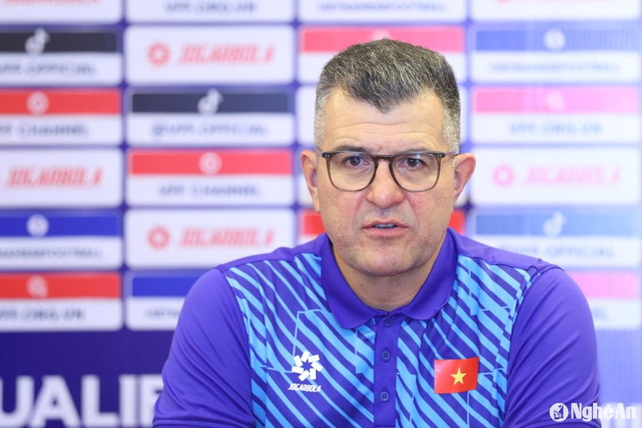 HLV đội tuyển U17 Việt Nam: 'Mong mọi người thông cảm cho các cầu thủ trẻ'