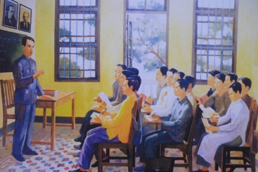 Kết hợp sức mạnh truyền thống và sức mạnh thời đại trên quê hương Xô viết anh hùng