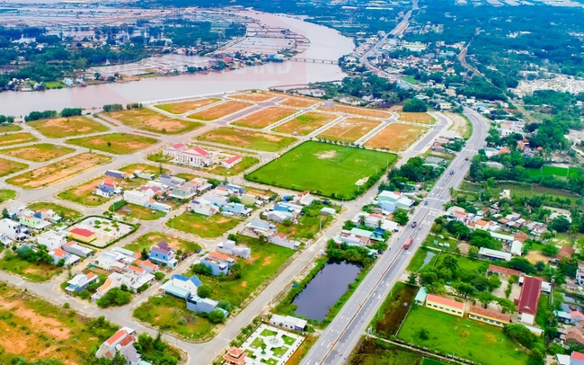 Giá đất, thẩm quyền quyết định giá đất theo Luật Đất đai 2024