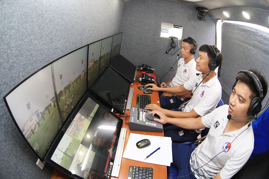VAR phủ sóng tất cả các trận vòng 6 V.League 2024/25; MU thắng tưng bừng khi Van Nistelrooy làm HLV tạm quyền