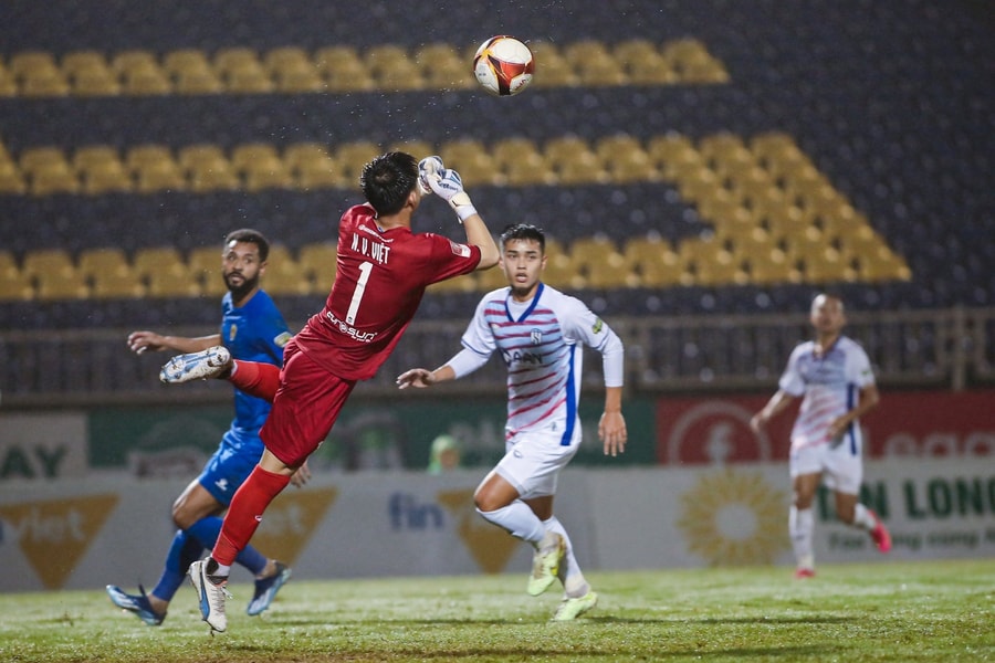 Cuộc đua thoát đáy của Sông Lam Nghệ An và bài toán bứt phá của Hồng Lĩnh Hà Tĩnh?