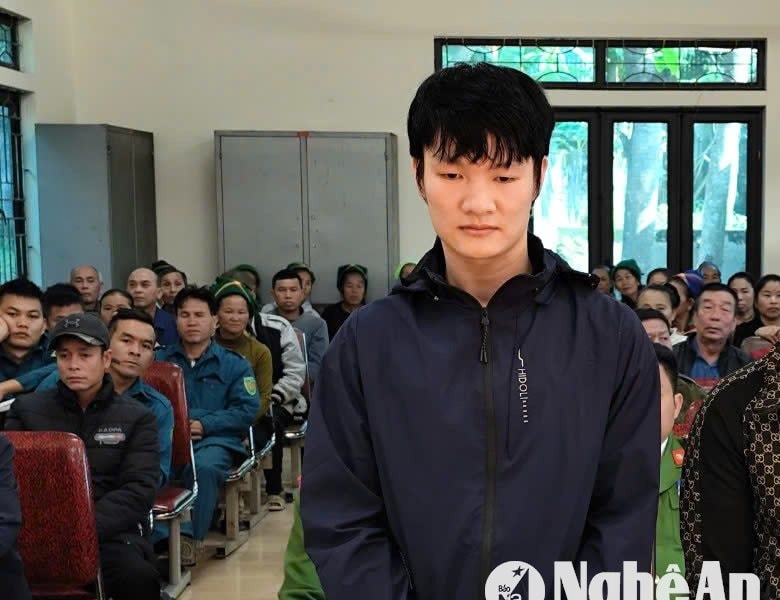 Chống người thi hành công vụ, nam thanh niên ở huyện Quế Phong lĩnh 18 tháng tù