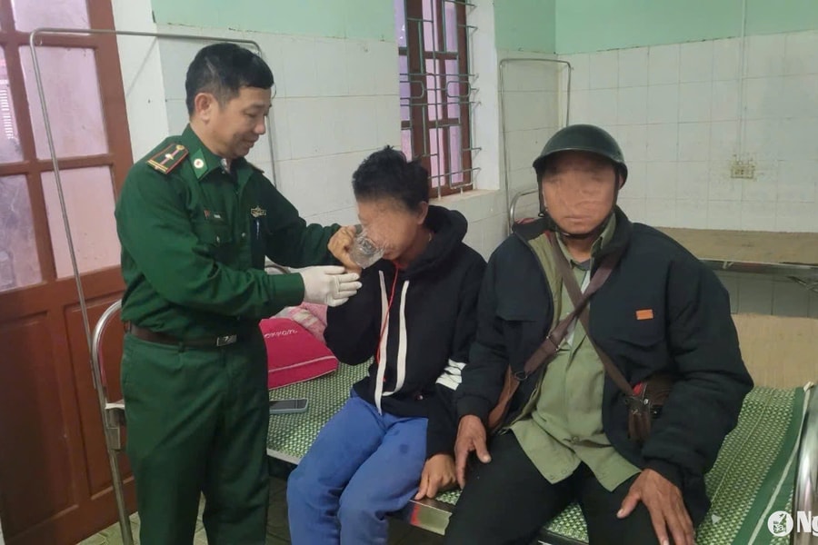 Quân y Đồn Biên phòng Tri Lễ kịp thời cứu sống nam thanh niên ăn lá ngón