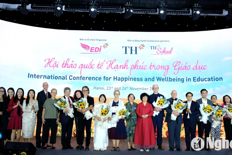 Hội thảo 'Hạnh phúc trong giáo dục' gợi mở các giải pháp để xây dựng 'Trường học hạnh phúc'