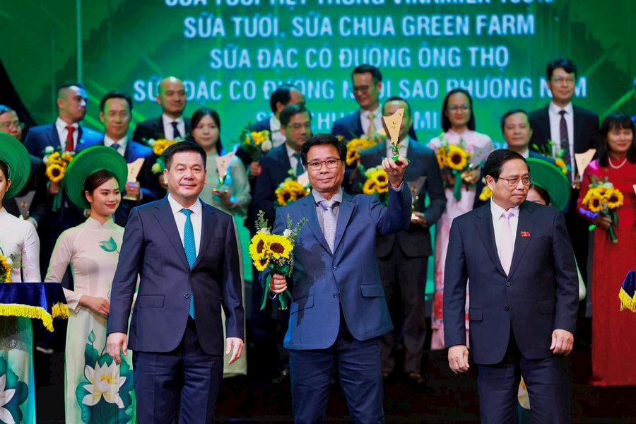 Chuyện về một thương hiệu quốc gia tỷ đô – từ con số 0 đến vị trí khó thay thế