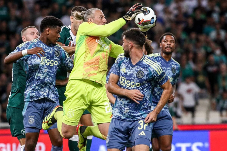 Nhận định, dự đoán Ajax vs Lazio: Cách biệt 1 bàn