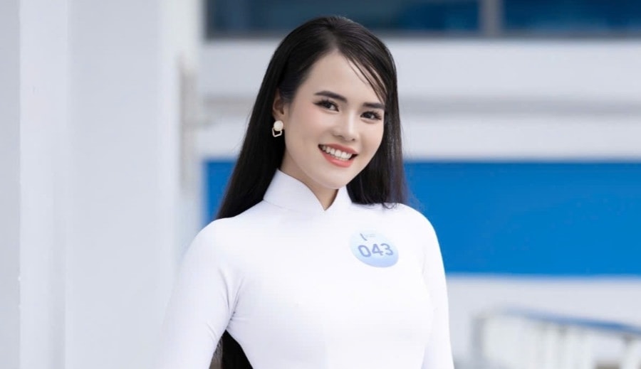 Nữ giảng viên thông thạo 3 ngoại ngữ, IELTS 7.5, giảm 15kg để thi hoa hậu