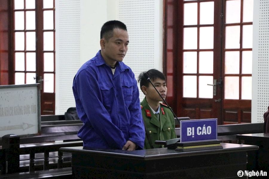 Tái phạm buôn 'hàng trắng', con nghiện lĩnh án 15 năm tù