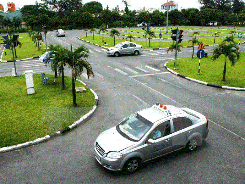 Giấy phép lái xe cấp trước 1/1/2025 thì được cấp, đổi lại như thế nào?