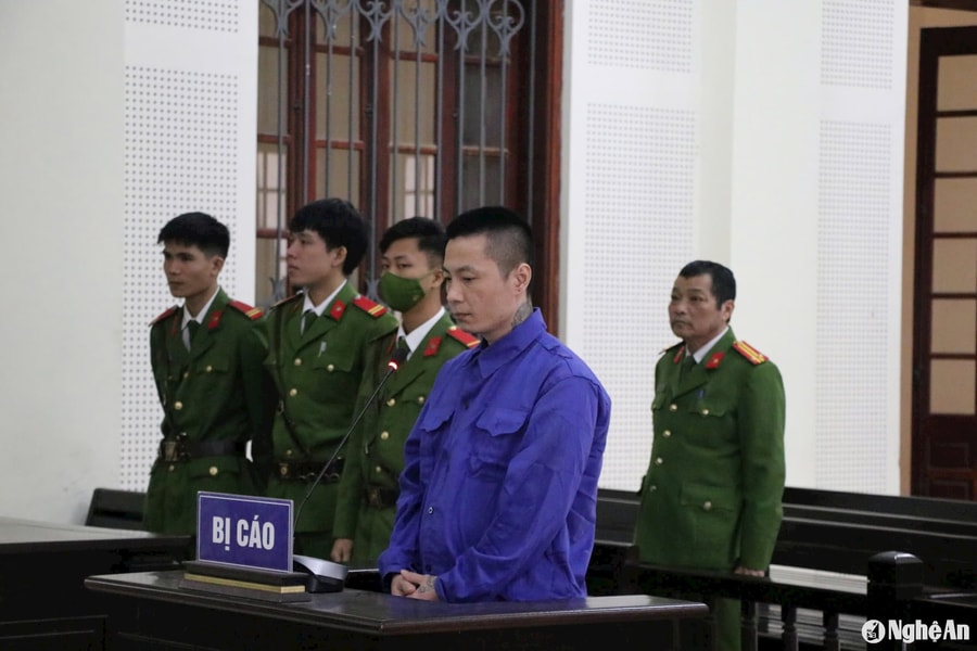 Con nghiện mua nợ ma túy về sử dụng dần