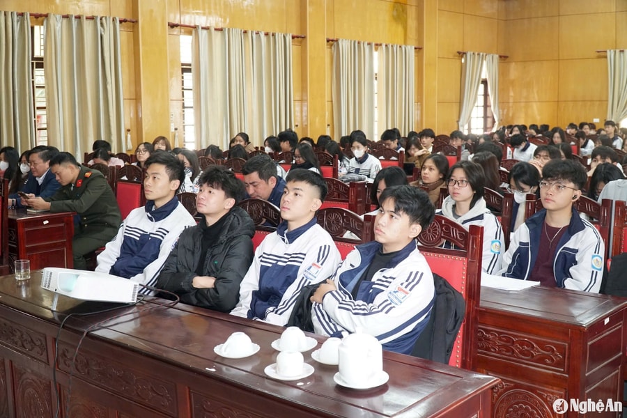 Nhiều cơ hội học bổng du học tại Liên bang Nga dành cho học sinh Nghệ An