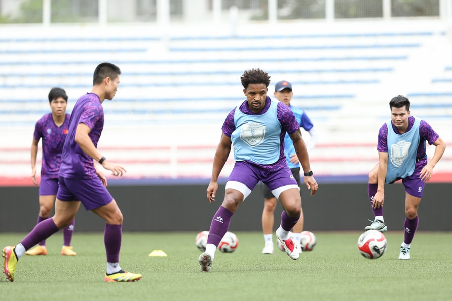 Đội tuyển Việt Nam tập hồi phục, hướng đến trận gặp Myanmar