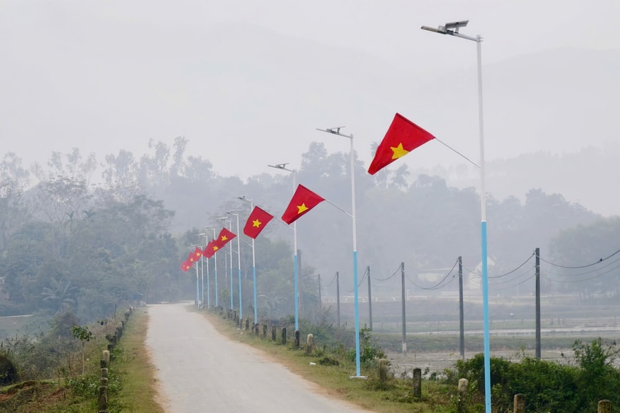 Khánh thành công trình 'Thắp sáng đường quê' trị giá hơn 300 triệu đồng ở xã Thanh Tùng (Thanh Chương)