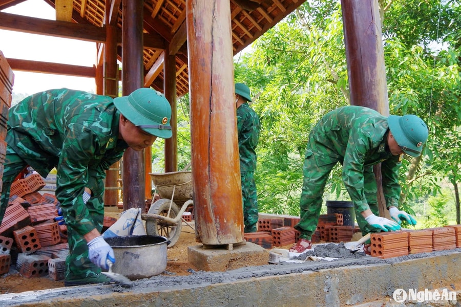 Những ngôi nhà thắm nghĩa quân dân ở vùng biên Nghệ An