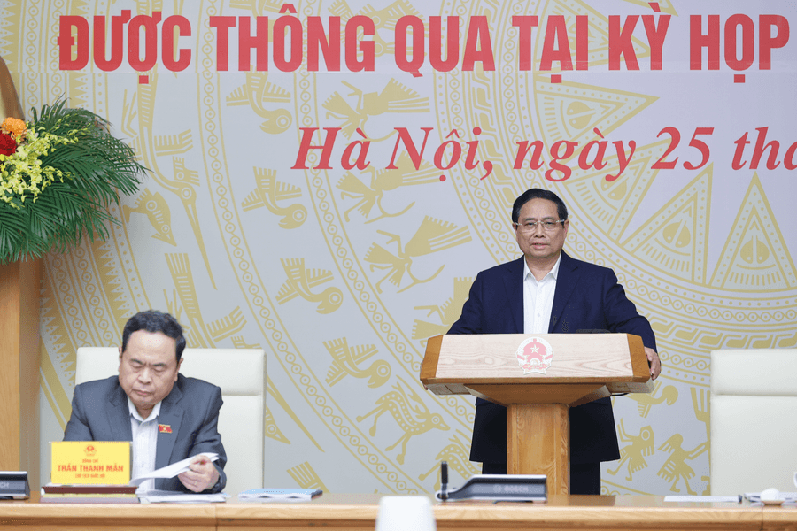 Quán triệt, triển khai thi hành các luật, nghị quyết được Quốc hội thông qua tại Kỳ họp thứ 8