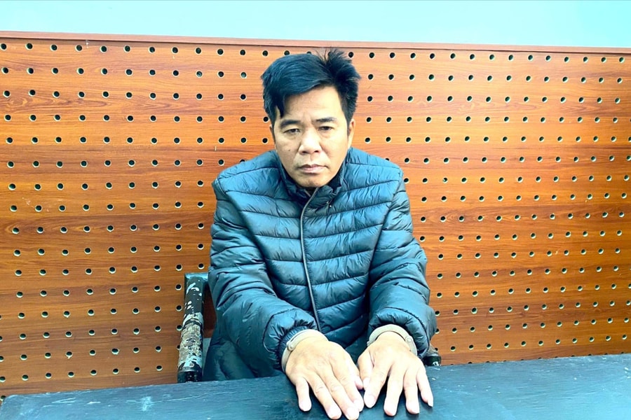 Công an huyện Tương Dương vận động, bắt giữ 2 đối tượng truy nã