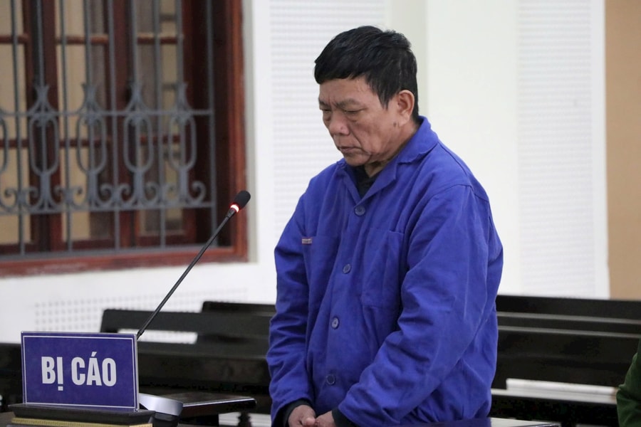 Đoạt mạng anh trai vì không đến dự tiệc đầy tháng cháu