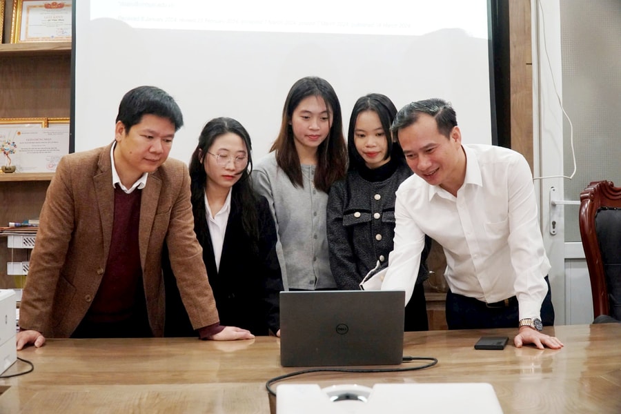 Trao cơ hội để sinh viên được phát huy năng lực trong nghiên cứu khoa học