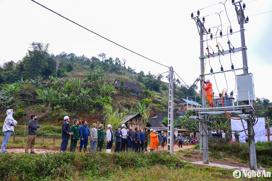 PC Nghệ An: Sẵn sàng đảm bảo cung ứng điện an toàn, ổn định phục vụ người dân đón Tết Nguyên đán Ất Tỵ 2025