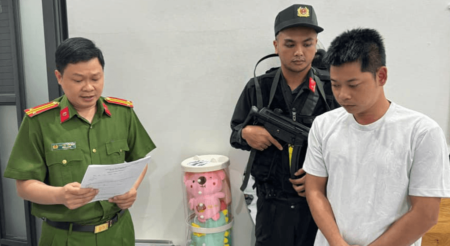 Phá đường dây cá độ bóng đá 1.200 tỷ của đại ca giang hồ Hiếu ‘dế’