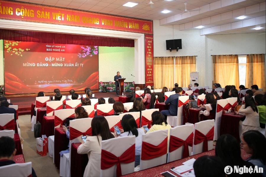 Báo Nghệ An mở 4 chuyên mục mới tuyên truyền Đại hội Đảng các cấp, các sự kiện quan trọng của đất nước