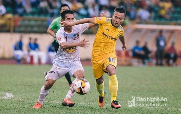 Thực hư chuyện Trần Phi Sơn đầu quân cho Trường Tươi Bình Phước