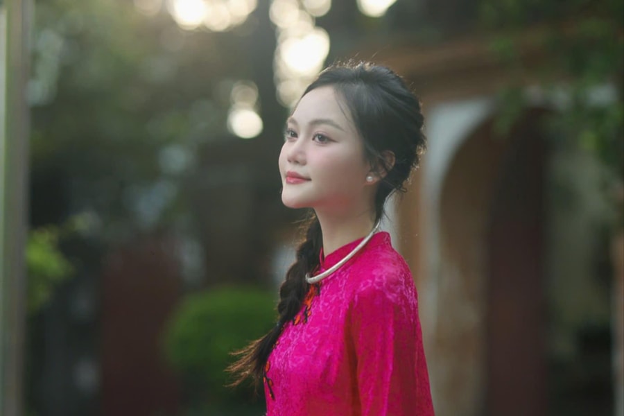 Hà Quỳnh Như - mượt mà, sâu lắng điệu hát quê hương