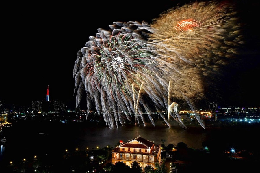 Lịch bắn pháo hoa Tết Ất Tỵ 2025 trên cả nước