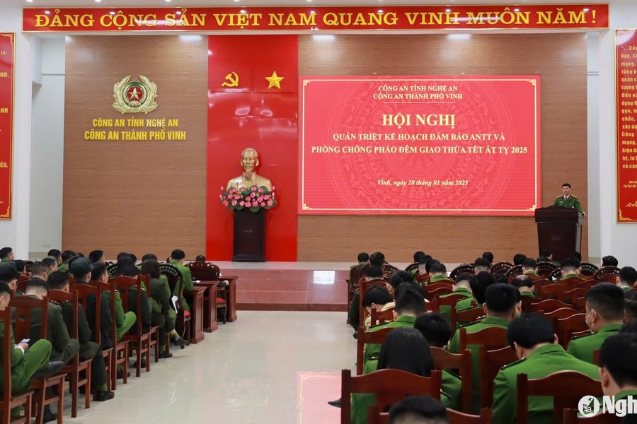 Nghệ An huy động tối đa lực lượng để xử lý việc sử dụng pháo trái phép trong đêm giao thừa tại TP.Vinh