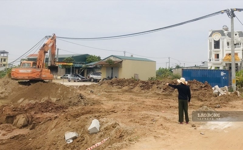 Ủy ban nhân dân cấp huyện có thẩm quyền thu hồi đất không?