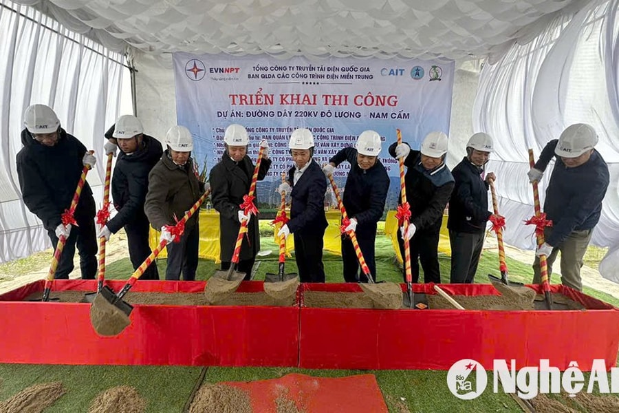 Khởi công Dự án đường dây 220kV Đô Lương – Nam Cấm