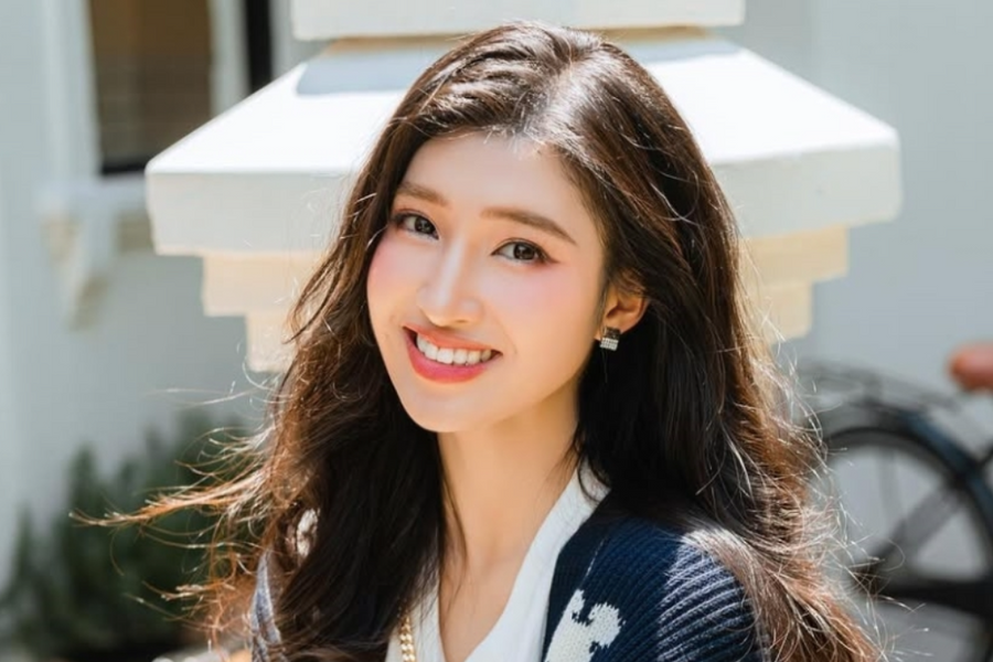 Á hậu Phương Nhi xóa toàn bộ tài khoản mạng xã hội