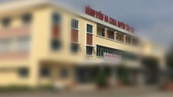 Khởi tố bác sĩ làm giả giấy khám sức khỏe