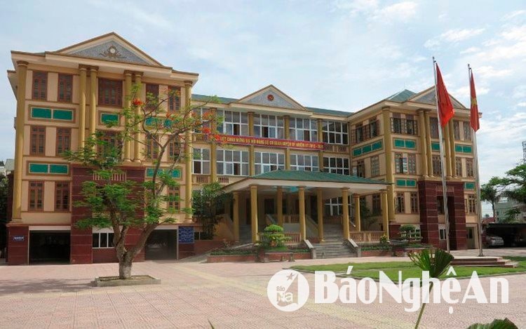 Huyện ủy Đô Lương tạm dừng thi công nhà làm việc gần 80 tỷ đồng