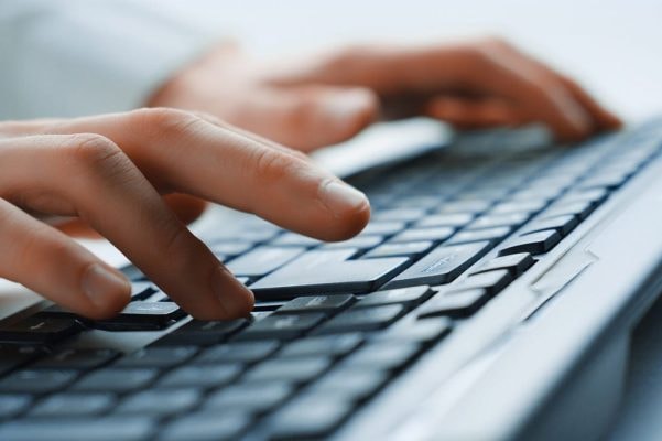 Ông chủ Lầu Năm Góc lệnh hạn chế chiến dịch tấn công mạng nhằm vào Nga?