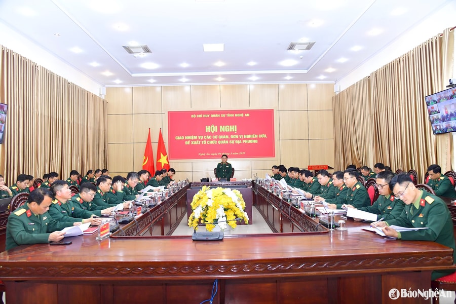 Nghiên cứu, đề xuất tổ chức quân sự địa phương