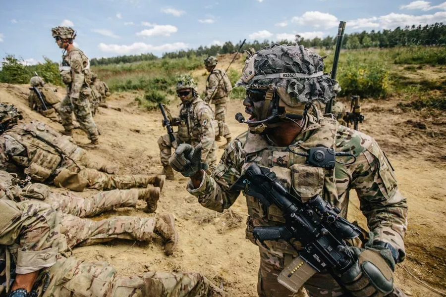 Mỹ cân nhắc gửi 35.000 quân đến Đông Âu