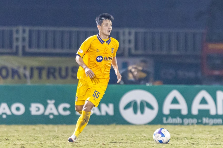 Chuyển nhượng giữa mùa V.League: Hối hả vì các mục tiêu khác nhau