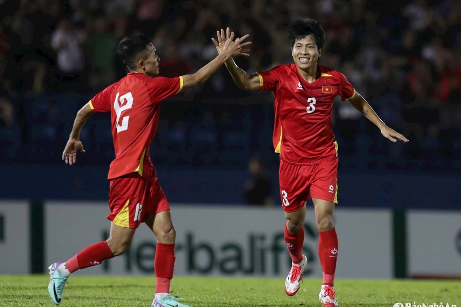 Đánh bại đội tuyển Campuchia, tuyển Việt Nam đón tin vui từ FIFA