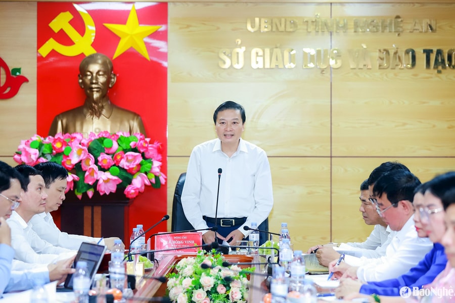 Chủ tịch UBND tỉnh Nghệ An: Ngành Giáo dục chủ động phương án sắp xếp, quản lý khi bỏ cấp huyện