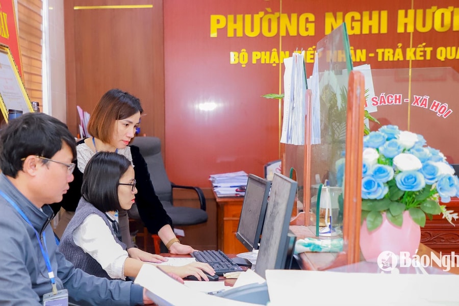 Thường trực Tỉnh ủy Nghệ An chỉ đạo siết chặt kỷ cương, ổn định tư tưởng cán bộ khi sắp xếp, tinh gọn bộ máy