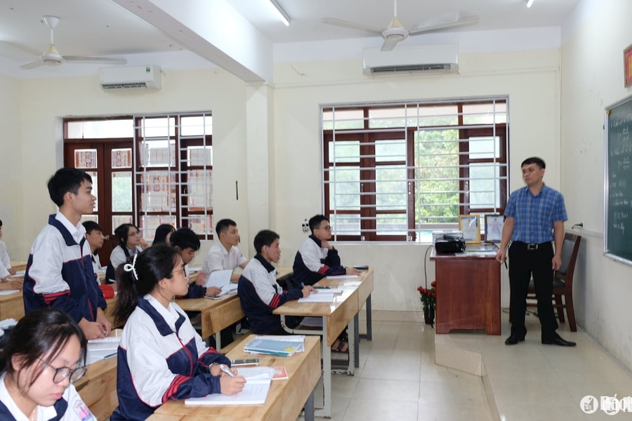 Bộ Giáo dục và Đào tạo hướng dẫn tổ chức ôn thi tốt nghiệp THPT năm 2025