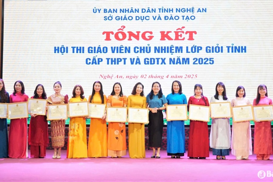 292 giáo viên Nghệ An được công nhận giáo viên chủ nhiệm giỏi cấp tỉnh năm 2025