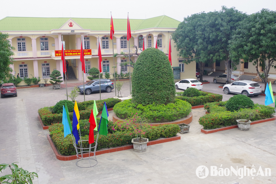 Một chủ tịch xã ở Nghệ An bị đình chỉ công tác do thiếu trách nhiệm