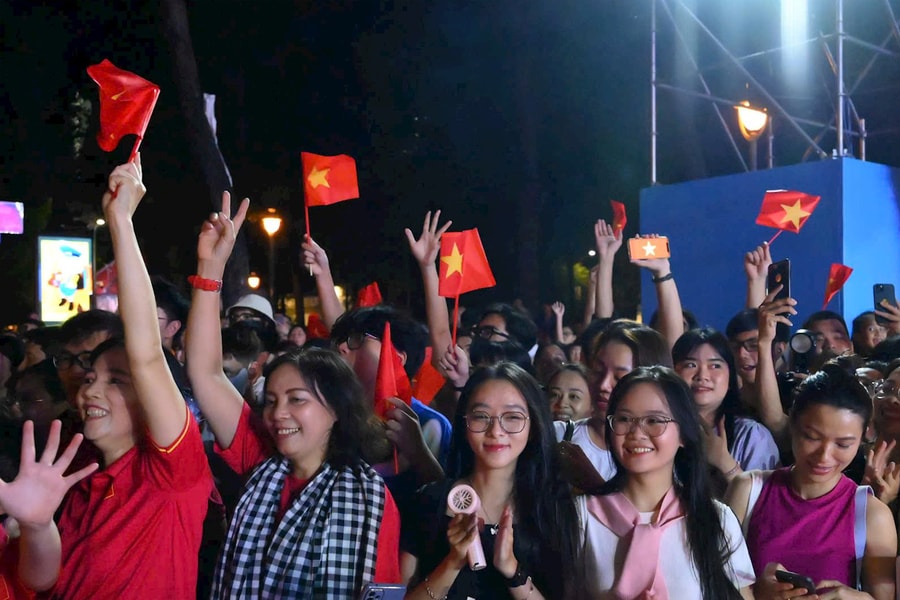 Gió hòa bình trên miền đất lành