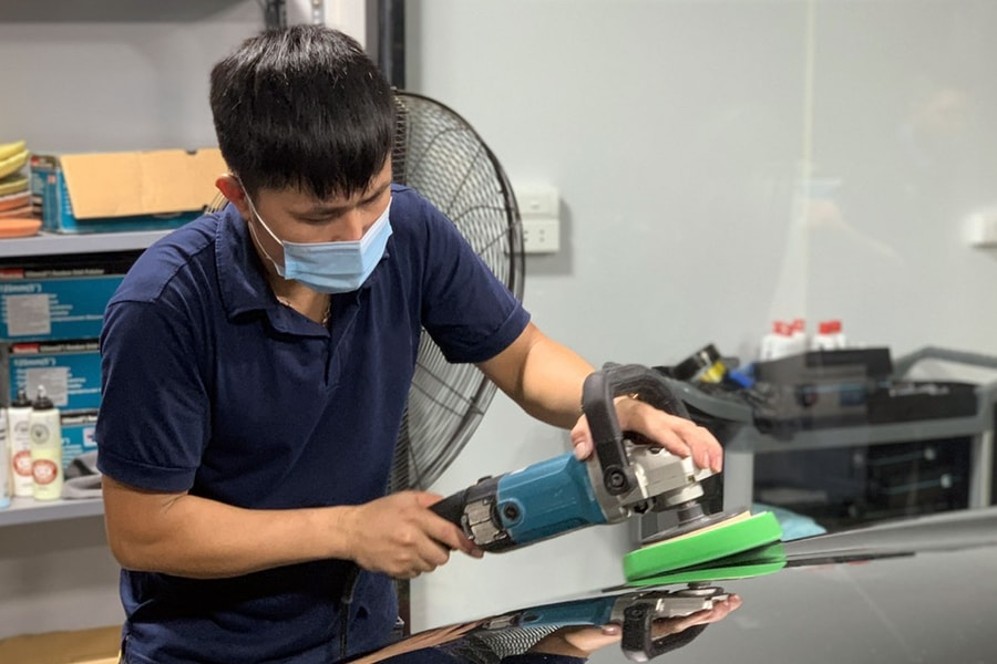 Những bí quyết giúp lớp sơn xe ô tô luôn bền màu như mới